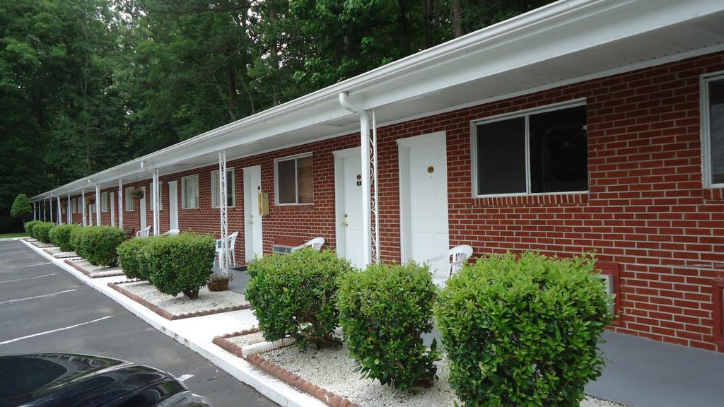 Budget Inn Williamsburg Exterior foto